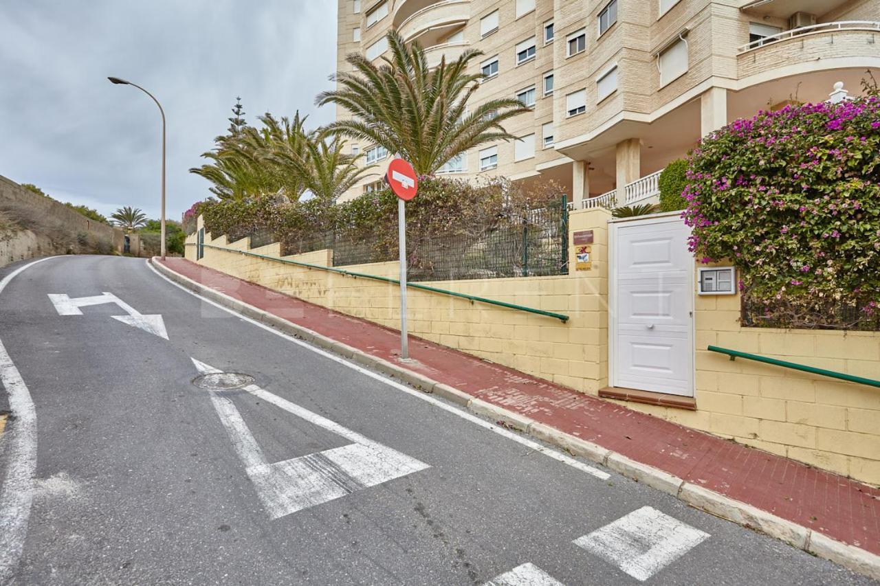 Beferent Urbaeuropa Lägenhet El Campello Exteriör bild
