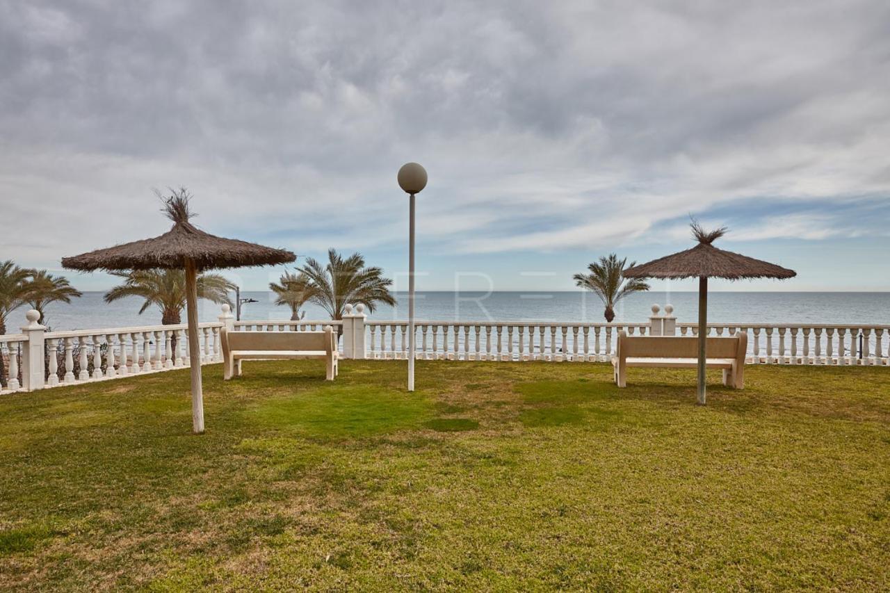 Beferent Urbaeuropa Lägenhet El Campello Exteriör bild